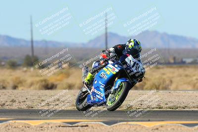 media/Jan-12-2025-CVMA (Sun) [[be1d2b16e3]]/Race 2-Supersport Middleweight/